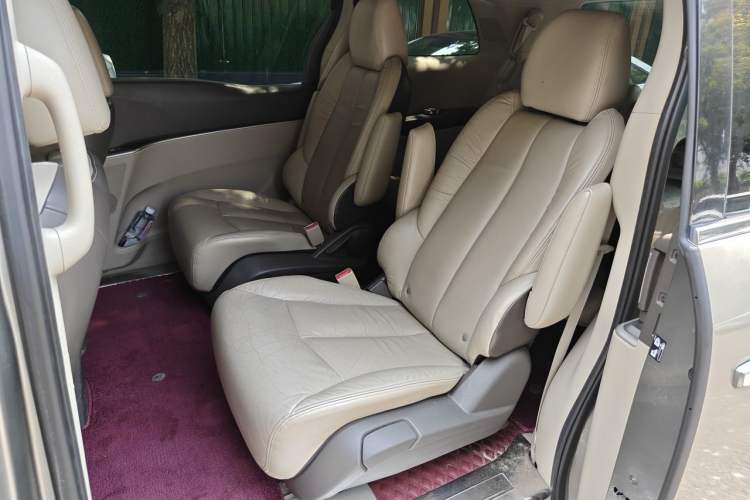 Used Buick GL8 2011 3.0L GT Luxury Business Haoya Edition Left Rear Seat