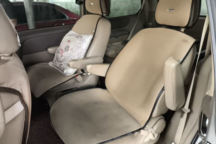 Used Buick GL8 2011 2.4L CT Comfort Edition Left Rear Seat
