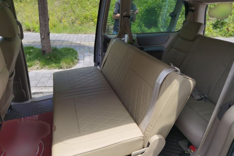 Used Buick GL8 2011 2.4L CT Comfort Edition Left Rear Seat