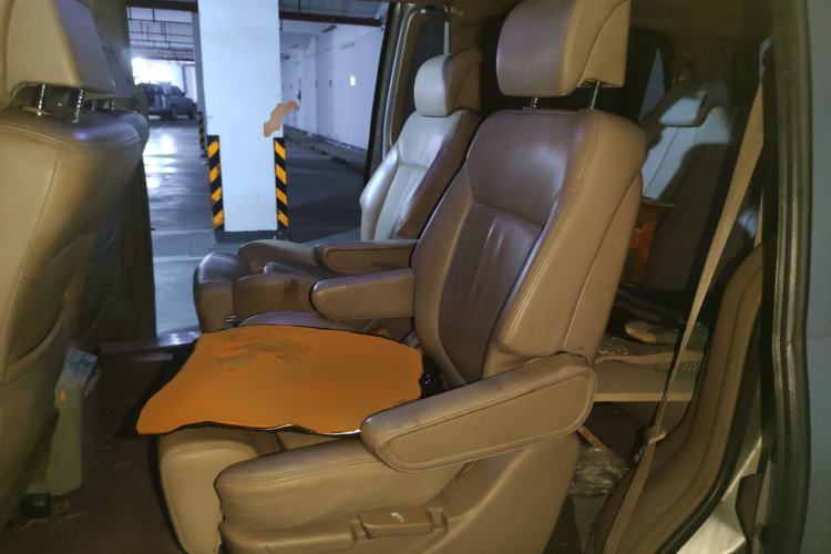 Used Buick GL8 2011 2.4L CT Comfort Edition Left Rear Seat