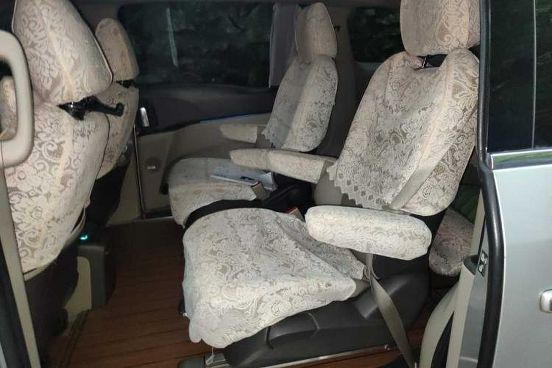 Used Buick GL8 2011 3.0L XT Luxury Business Flagship Edition Left Rear Seat