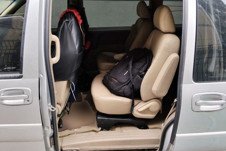 Used Buick GL8 2011 2.4L LT Executive Edition Left Rear Seat
