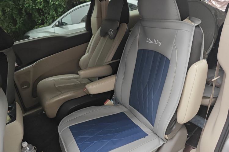 Used Buick GL8 2011 3.0L GT Luxury Business Haoya Edition Left Rear Seat