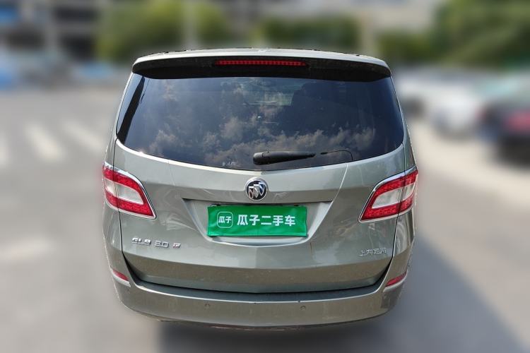 Used Buick GL8 2011 3.0L GT Luxury Business Haoya Edition Rear
