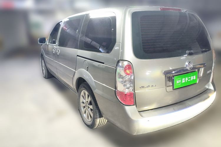 Used Buick GL8 2011 2.4L LT Executive Edition Rear Left 45 Deg