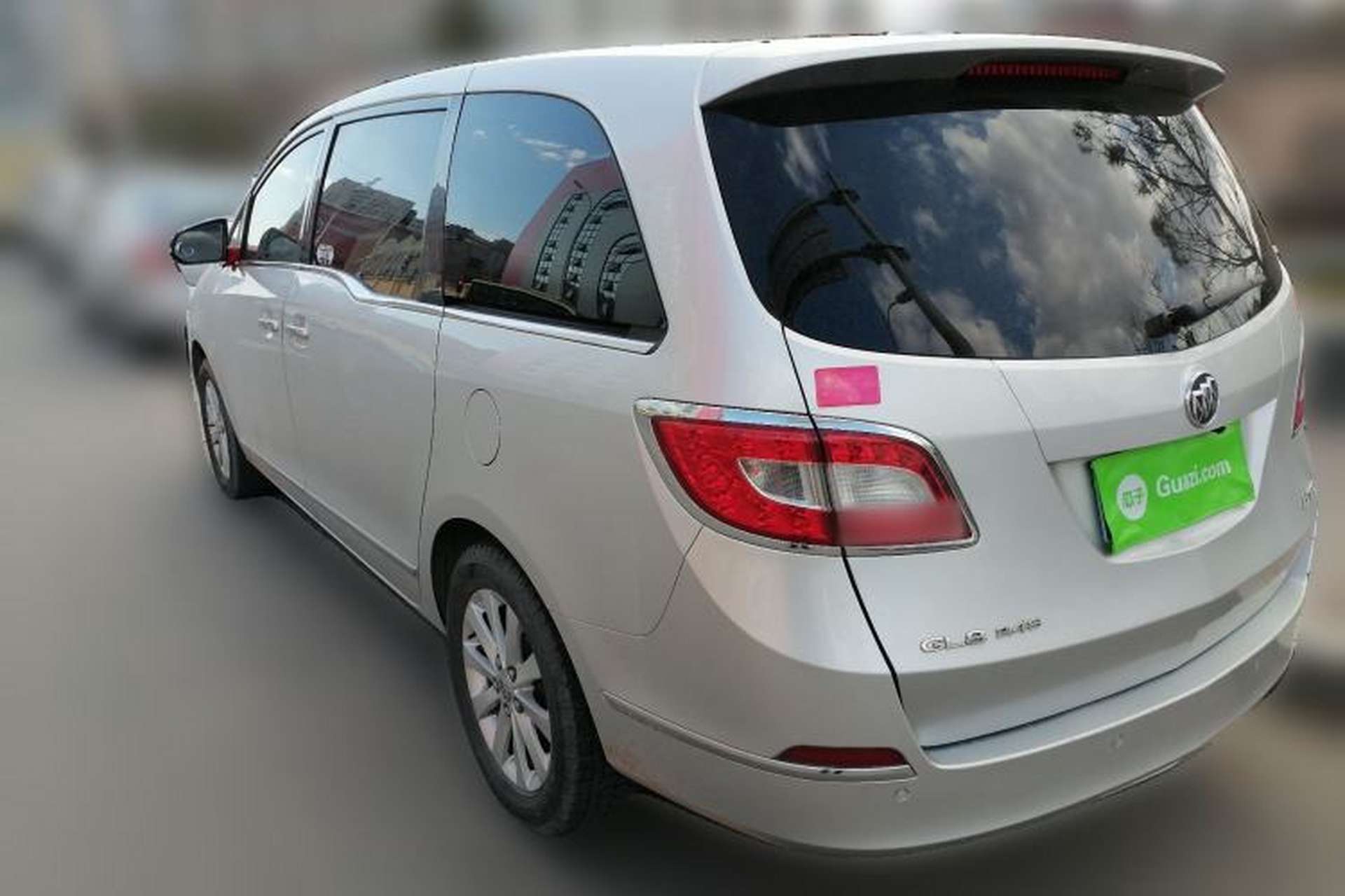 Used Buick GL8 2011 2.4L LT Luxury Business Executive Edition Rear Left 45 Deg
