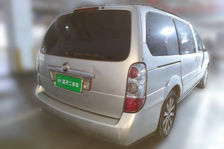 Used Buick GL8 2011 2.4L CT Comfort Edition Rear Right 45 Deg
