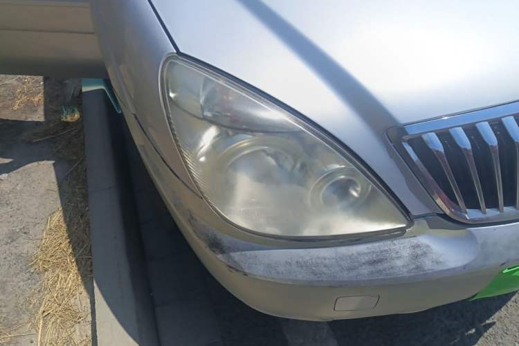 Used Buick GL8 2011 2.4L CT Comfort Edition Right Front Headlight