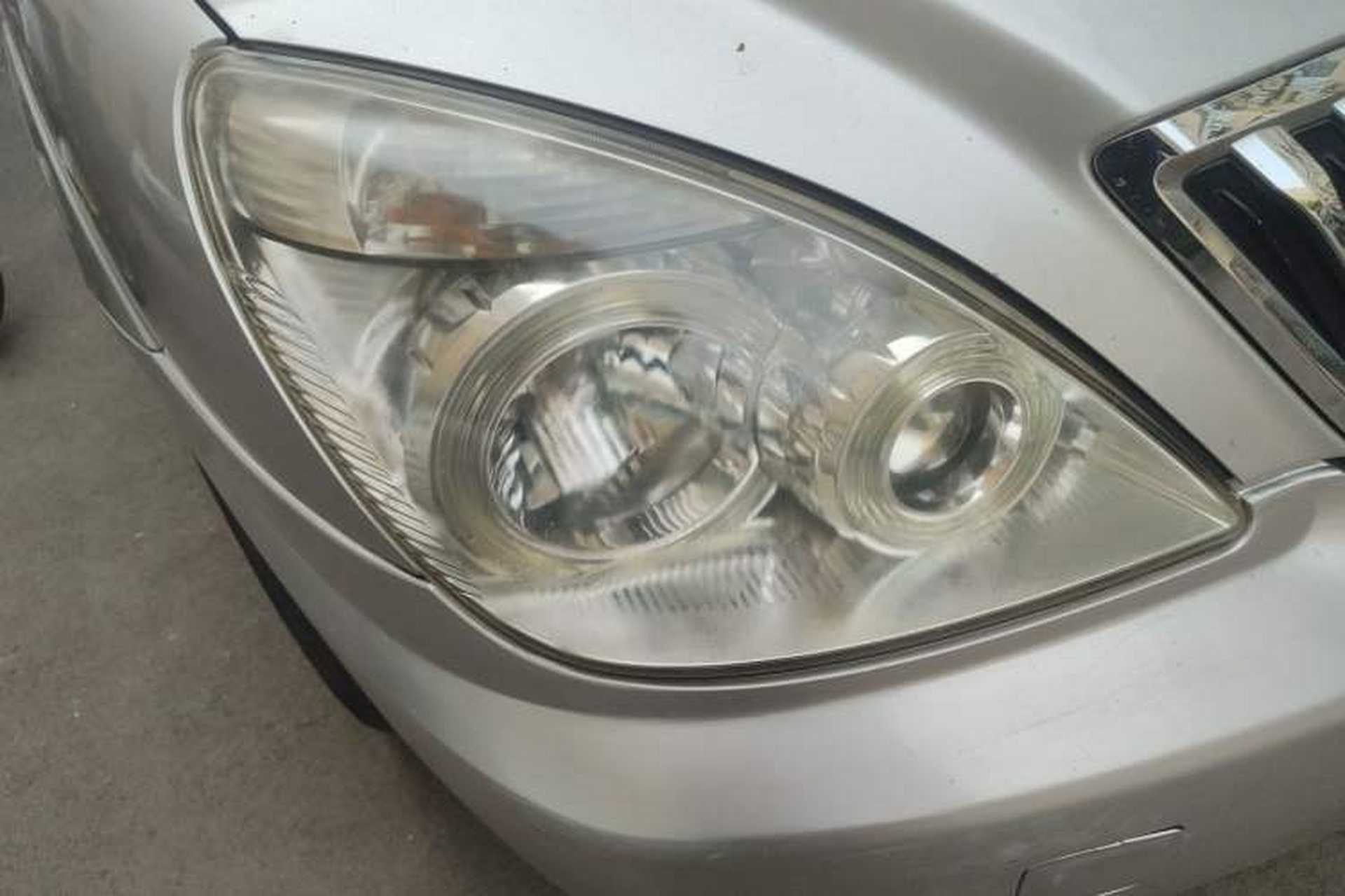 Used Buick GL8 2011 2.4L CT Comfort Edition Right Front Headlight