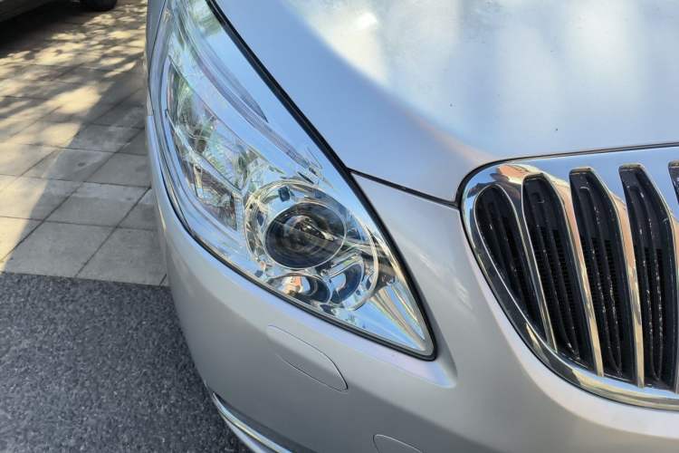 Used Buick GL8 2011 3.0L XT Luxury Business Flagship Edition Right Front Headlight