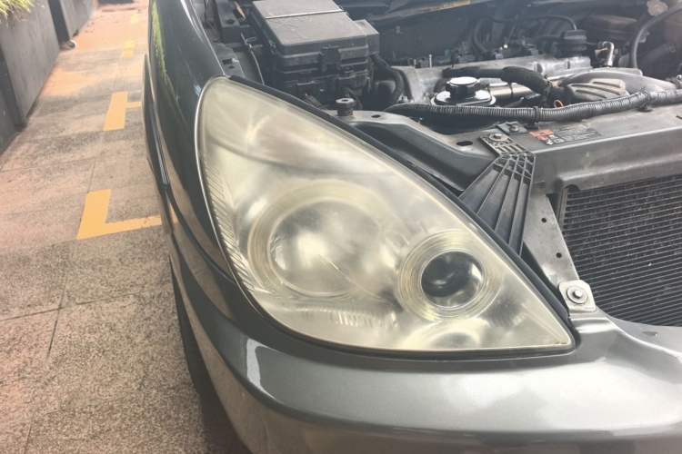 Used Buick GL8 2011 2.4L CT Comfort Edition Right Front Headlight