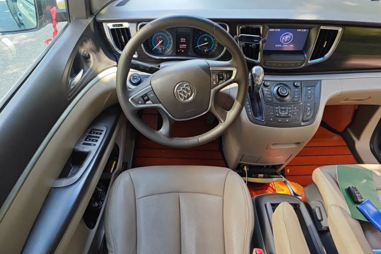 Used Buick GL8 2011 3.0L XT Luxury Business Flagship Edition Steering Wheel