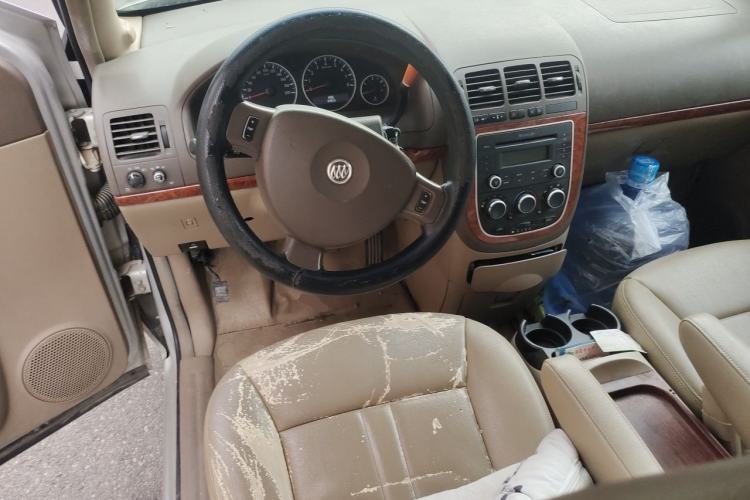 Used Buick GL8 2011 2.4L CT Comfort Edition Steering Wheel