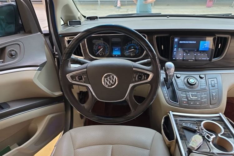 Used Buick GL8 2011 3.0L GT Luxury Business Haoya Edition Steering Wheel