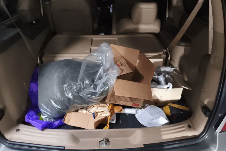 Used Buick GL8 2011 2.4L LT Executive Edition Trunk