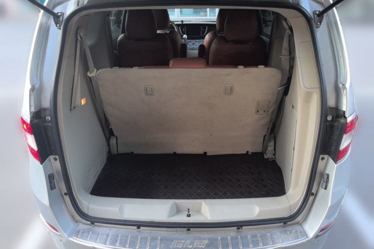 Used Buick GL8 2011 2.4L CT Comfort Edition Trunk
