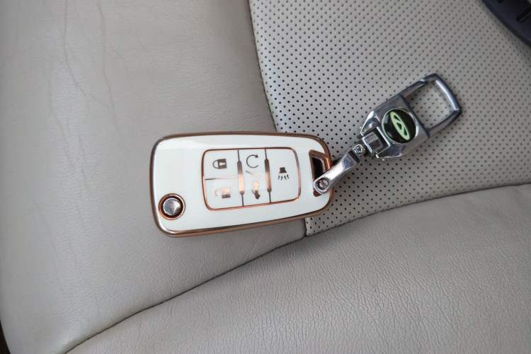 Used Buick GL8 2011 3.0L XT Luxury Business Flagship Edition Vehicle Key