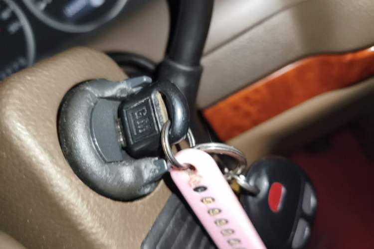 Used Buick GL8 2011 2.4L LT Executive Edition Vehicle Key