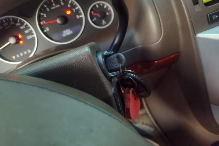 Used Buick GL8 2011 2.4L LT Executive Edition Vehicle Key