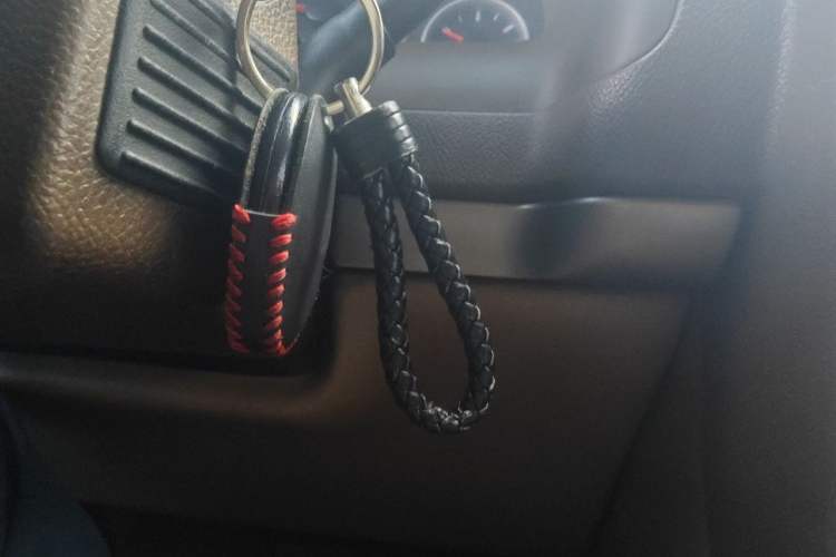 Used Buick GL8 2011 2.4L CT Comfort Edition Vehicle Key