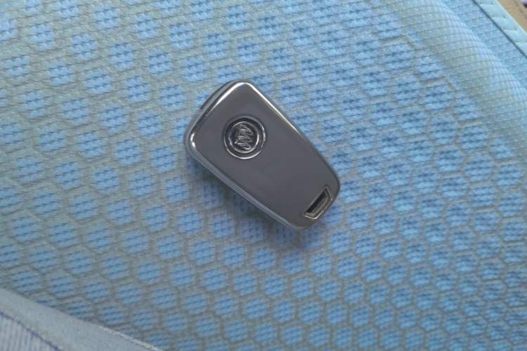 Used Buick GL8 2011 2.4L LT Luxury Business Executive Edition Vehicle Key