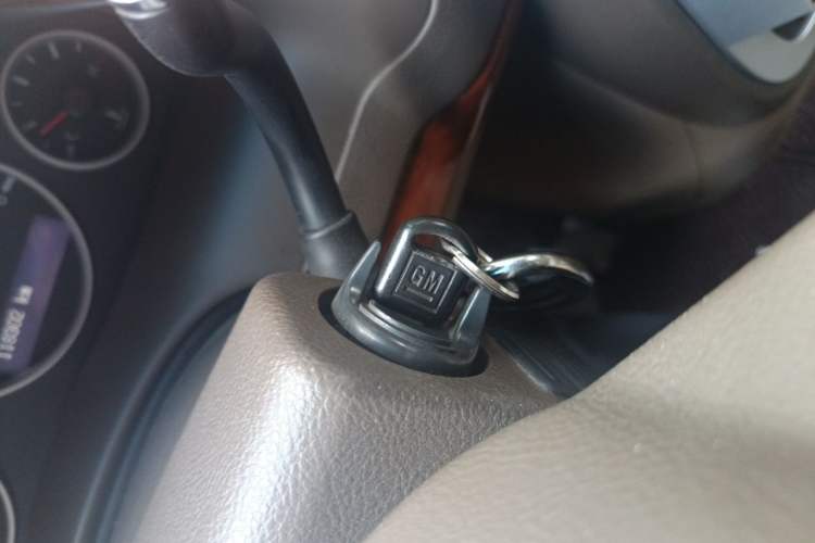 Used Buick GL8 2011 2.4L LT Executive Edition Vehicle Key