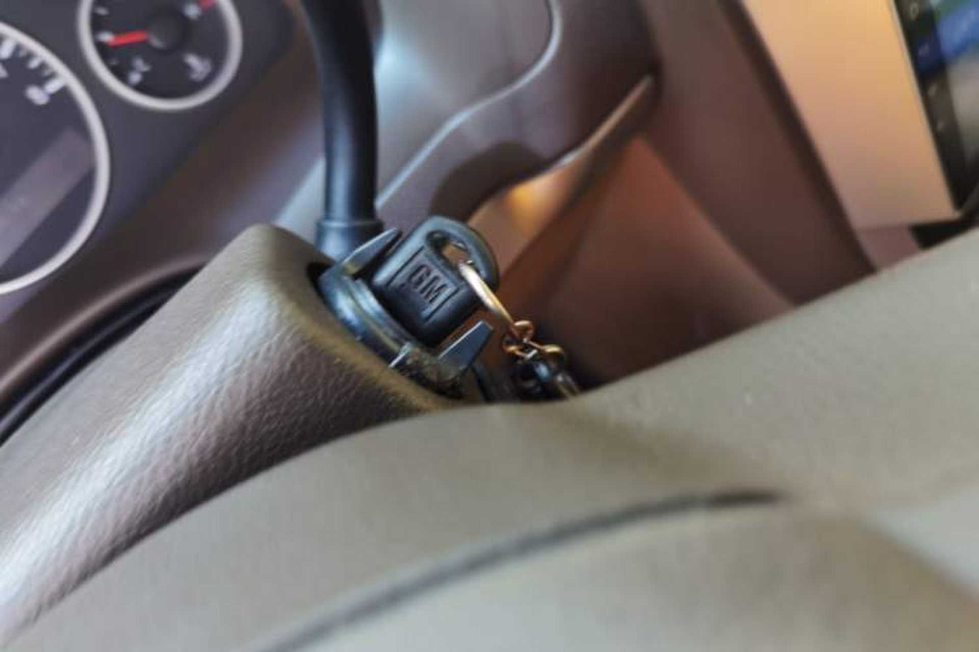 Used Buick GL8 2011 2.4L CT Comfort Edition Vehicle Key