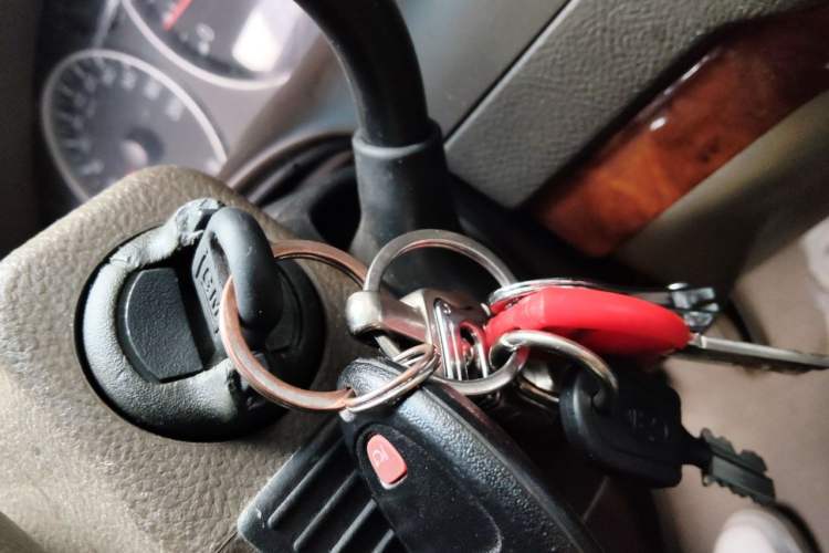 Used Buick GL8 2011 2.4L LT Executive Edition Vehicle Key