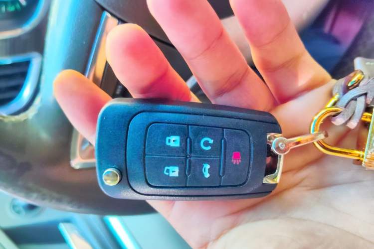 Used Buick GL8 2011 3.0L XT Luxury Business Flagship Edition Vehicle Key