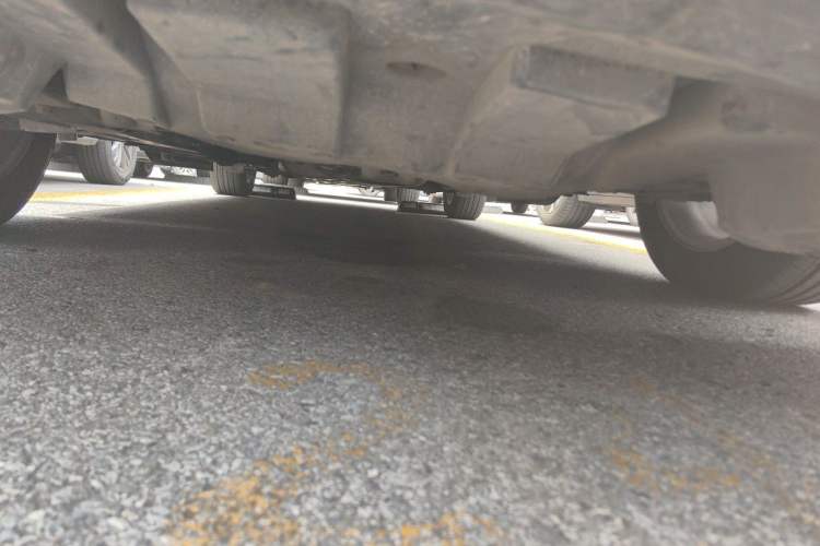 Used Buick GL8 2011 3.0L XT Luxury Business Flagship Edition Chassis Front