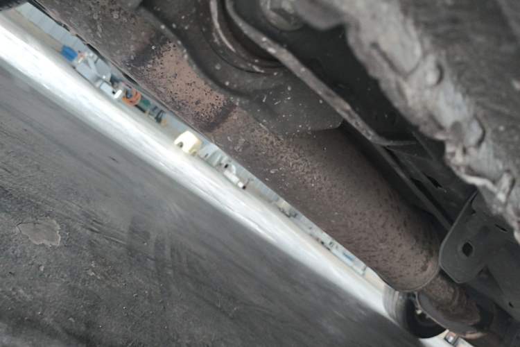 Used Buick GL8 2011 3.0L XT Luxury Business Flagship Edition Chassis Rear Right
