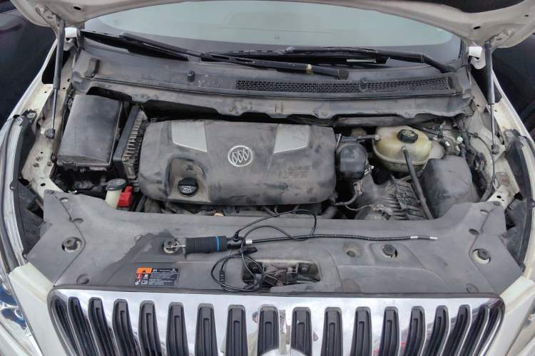 Used Buick GL8 2011 3.0L XT Luxury Business Flagship Edition Engine Bay