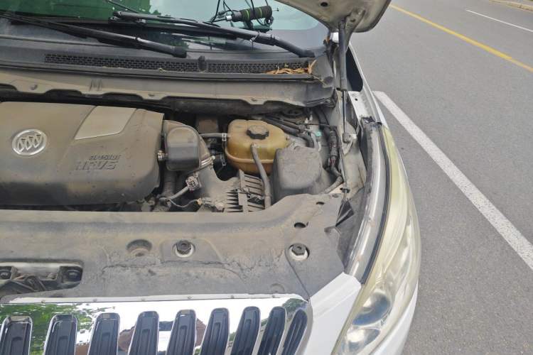 Used Buick GL8 2011 3.0L GT Luxury Business Haoya Edition Engine Bay Left