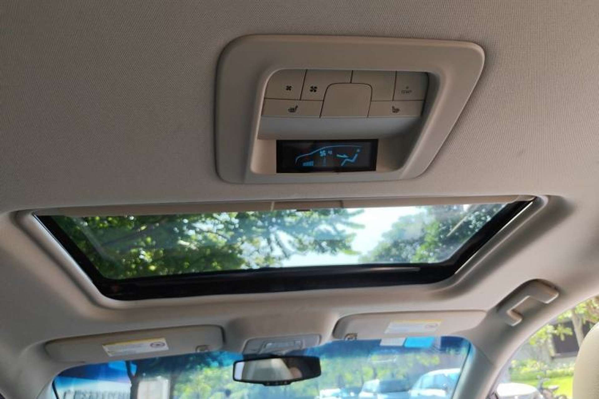 Used Buick GL8 2011 3.0L GT Luxury Business Haoya Edition Headliner