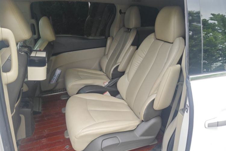 Used Buick GL8 2011 3.0L GT Luxury Business Haoya Edition Left Rear Seat