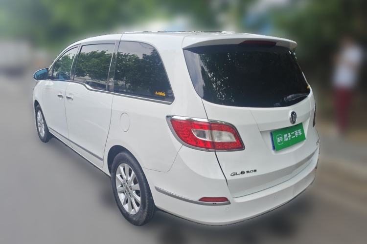 Used Buick GL8 2011 3.0L GT Luxury Business Haoya Edition Rear Left 45 Deg