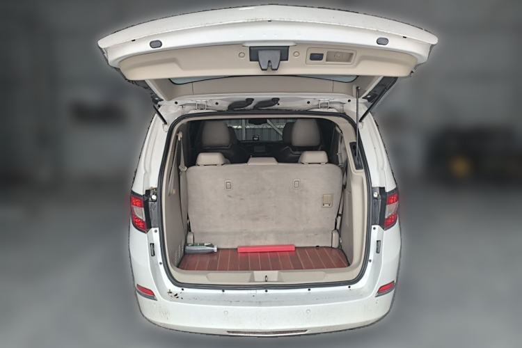 Used Buick GL8 2011 3.0L XT Luxury Business Flagship Edition Trunk
