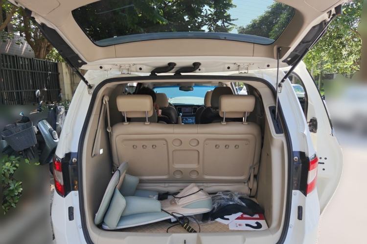 Used Buick GL8 2011 3.0L GT Luxury Business Haoya Edition Trunk