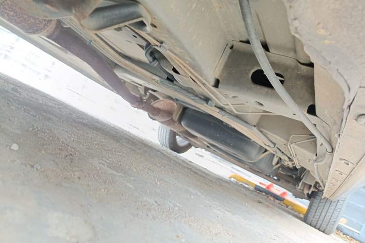 Used Buick GL8 2011 2.4L CT Luxury Business Comfort Edition Chassis Front Left