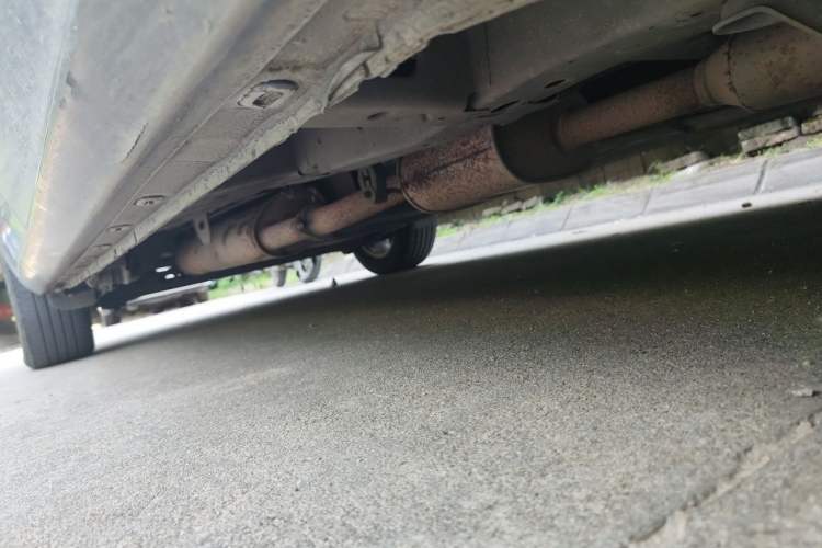 Used Buick GL8 2011 3.0L XT Luxury Business Flagship Edition Chassis Front Right
