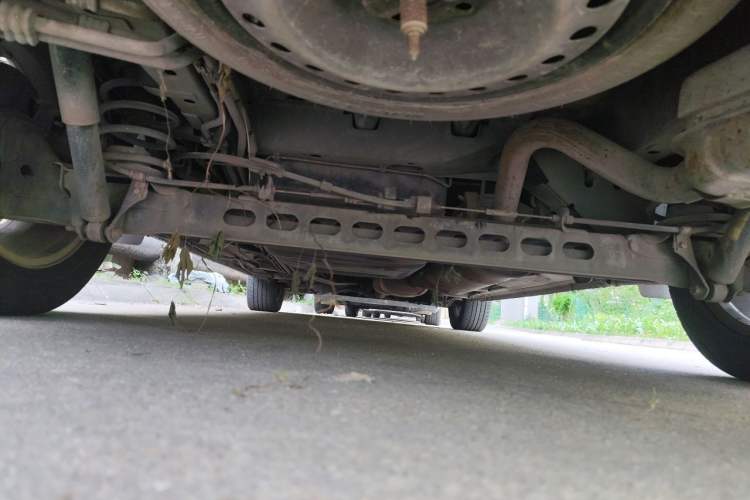 Used Buick GL8 2011 3.0L XT Luxury Business Flagship Edition Chassis Rear