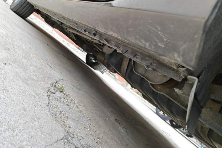 Used Buick GL8 2011 3.0L XT Luxury Business Flagship Edition Chassis Rear Left