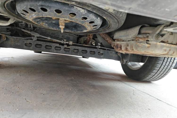 Used Buick GL8 2011 3.0L XT Luxury Business Flagship Edition Chassis Rear