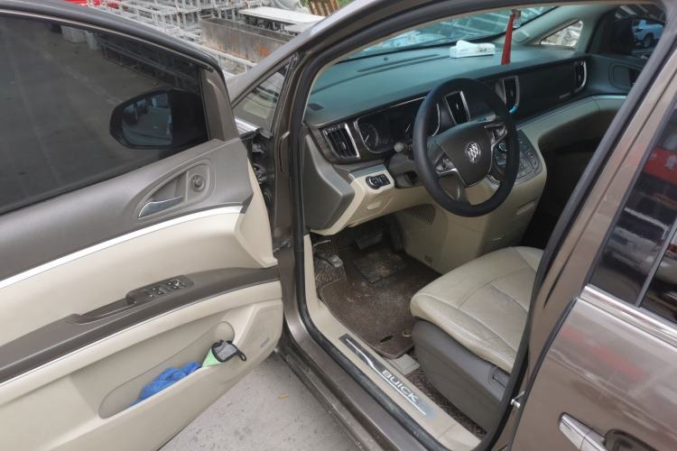 Used Buick GL8 2011 3.0L XT Luxury Business Flagship Edition Driver Seat