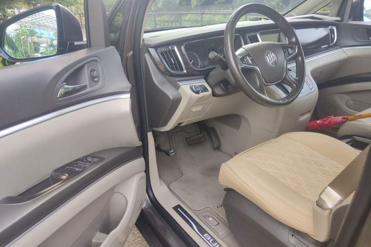 Used Buick GL8 2011 3.0L XT Luxury Business Flagship Edition Driver Seat