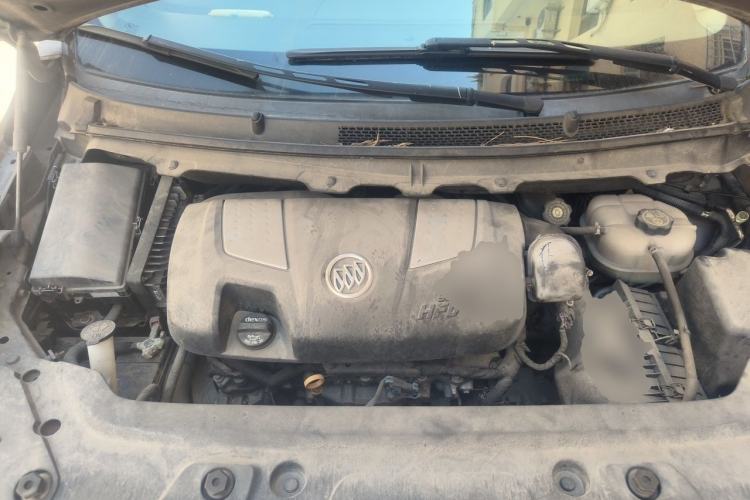 Used Buick GL8 2011 3.0L GT Luxury Business Haoya Edition Engine Bay