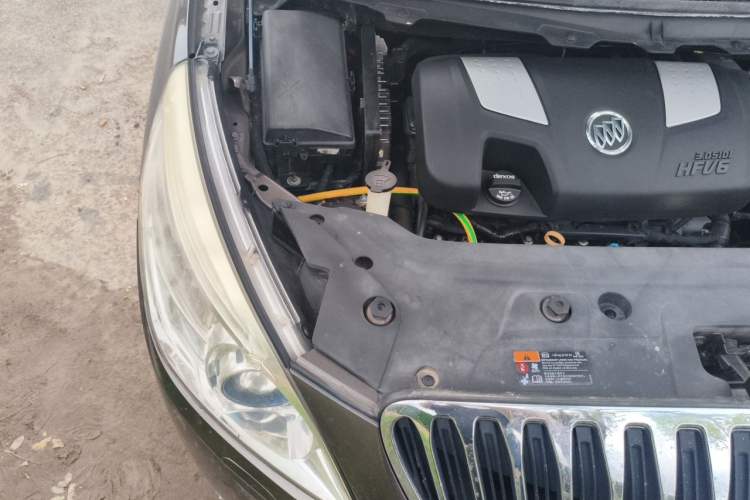 Used Buick GL8 2011 3.0L GT Luxury Business Haoya Edition Engine Bay Right