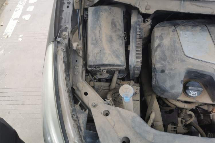Used Buick GL8 2011 3.0L XT Luxury Business Flagship Edition Engine Bay Right