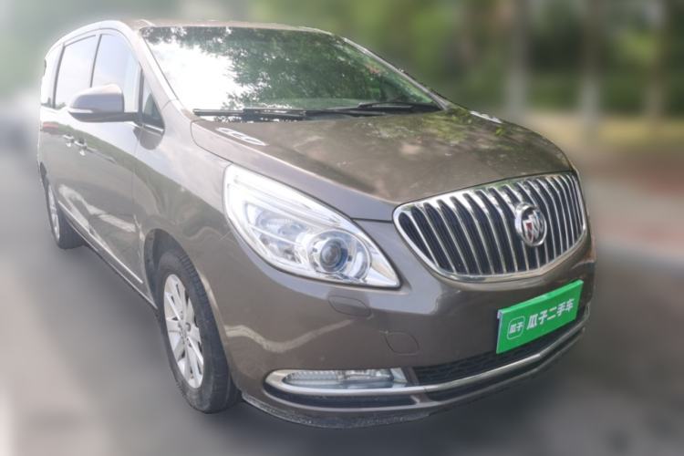 Used Buick GL8 2011 2.4L LT Luxury Business Executive Edition Front Right 45 Deg