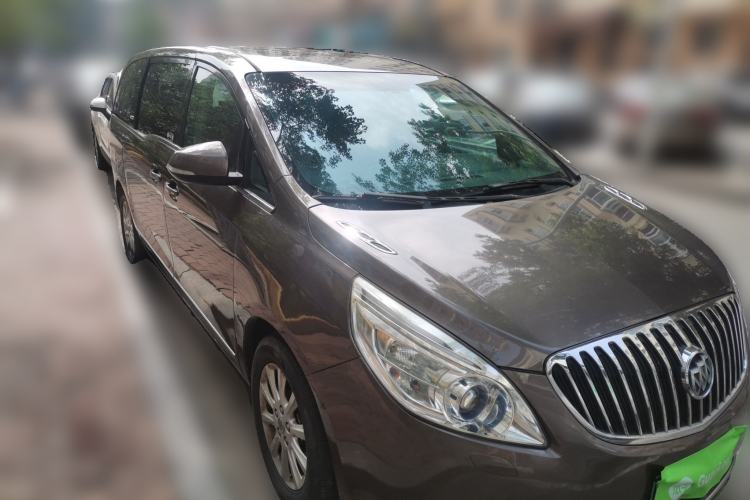 Used Buick GL8 2011 3.0L GT Luxury Business Haoya Edition Front Right 45 Deg